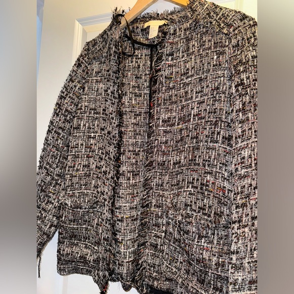 Tweed HM blazer size 6 never worn. - Picture 3 of 4